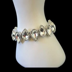 Chunky Clear Rhinestone Cuff Silver Tone Stretch Bracelet Teardrops Statement